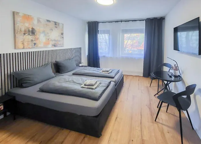 شقة Alfa 4zw Lage Berliner Platz Max 8 Personen Netflix Kueche Wm L 4br 7 Beds 8 People L Fully Equipped Kitchen & Bathroom شتوتغارت