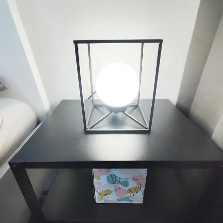 Alfa 4zw Lage Berliner Platz Max 8 Personen Netflix Kueche Wm L 4br 7 Beds 8 People L Fully Equipped Kitchen & Bathroom