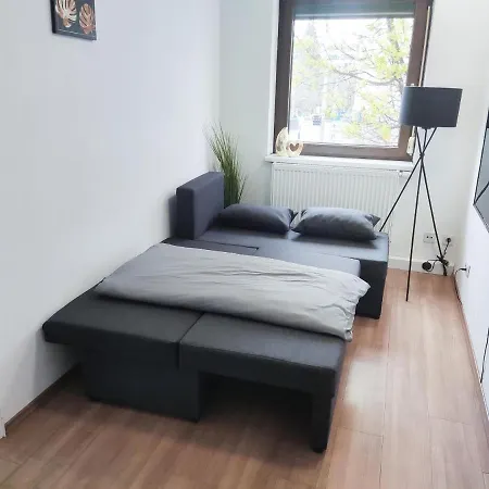Lejlighed Alfa 4zw Lage Berliner Platz Max 8 Personen Netflix Kueche Wm L 4br 7 Beds 8 People L Fully Equipped Kitchen & Bathroom
