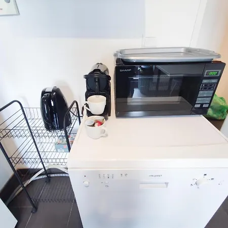 公寓 Alfa 4zw Lage Berliner Platz Max 8 Personen Netflix Kueche Wm L 4br 7 Beds 8 People L Fully Equipped Kitchen & Bathroom 斯图加特