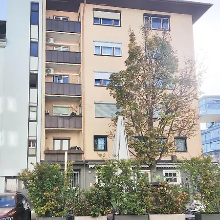 公寓 Alfa 4zw Lage Berliner Platz Max 8 Personen Netflix Kueche Wm L 4br 7 Beds 8 People L Fully Equipped Kitchen & Bathroom *